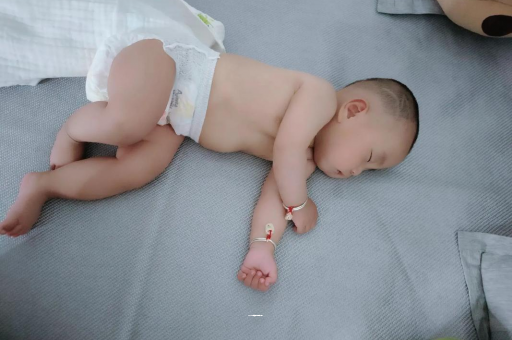 长沙供卵代怀没满月的宝宝